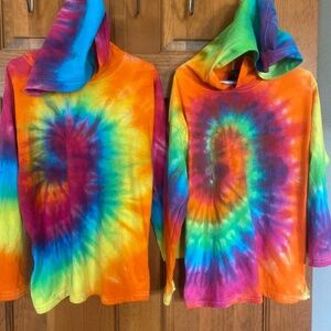 Tie dye youth hoodie, XS. Lightweight for cool nights or mornings